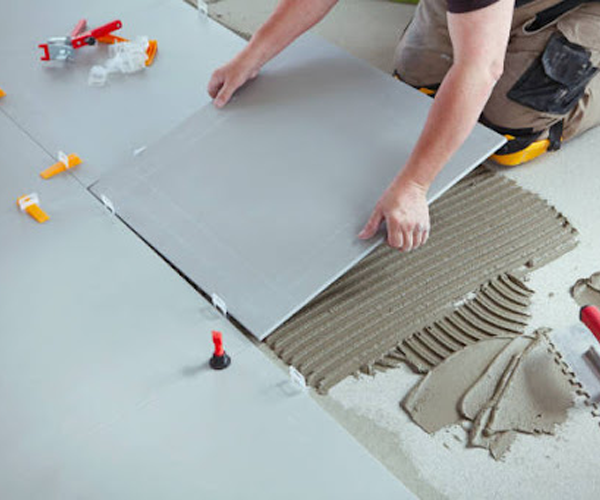 Silicone replacement service for bathrooms and wet areas