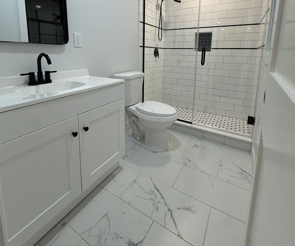 Professional bathroom tile and grout cleaning service Dubai